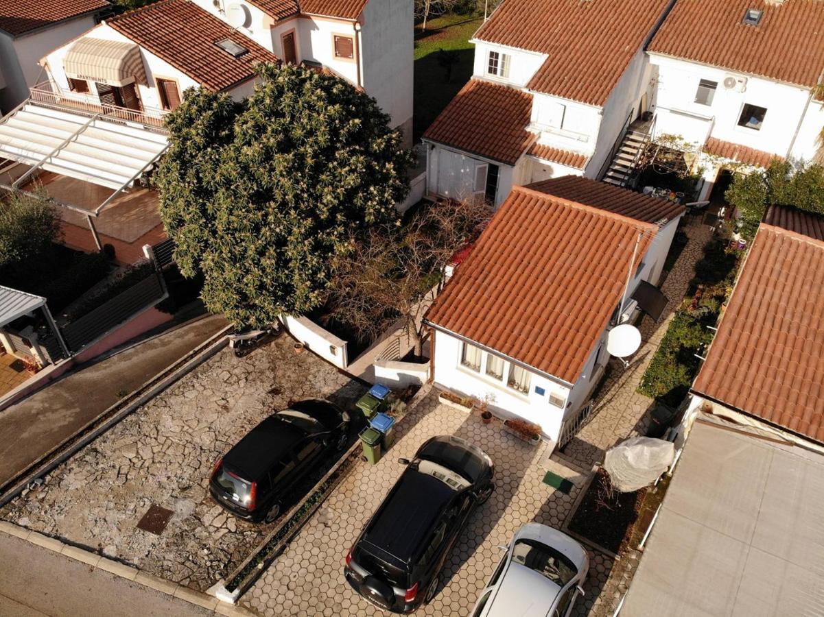 Apartment Dragana Fap 2+2 Oazis Near The Poreč